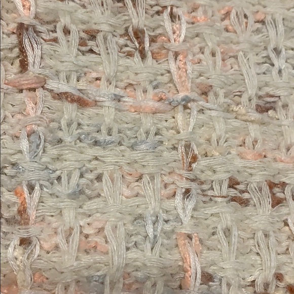 Sweater - Picture 4 of 4